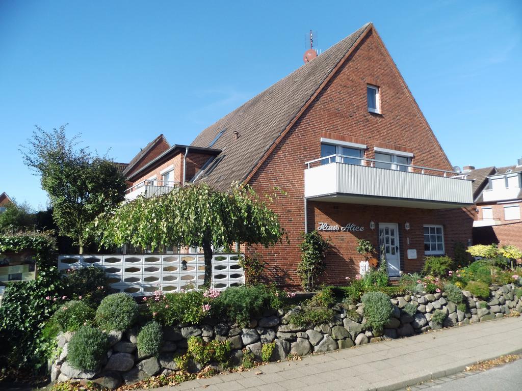 Pension Alice Busum Exterior photo