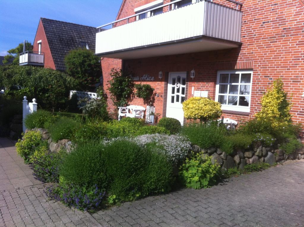 Pension Alice Busum Exterior photo
