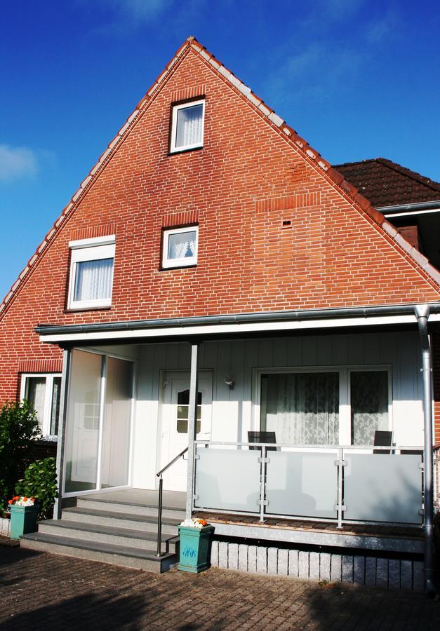 Pension Alice Busum Exterior photo